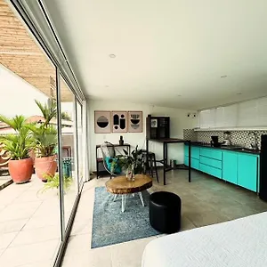 Hostel Moonshine Boutique Cali